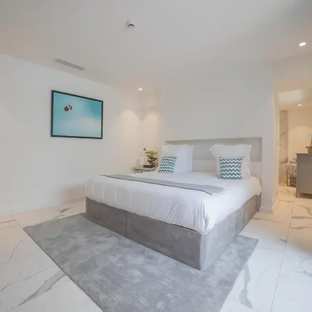 Le Mandala 4* Saint-Tropez