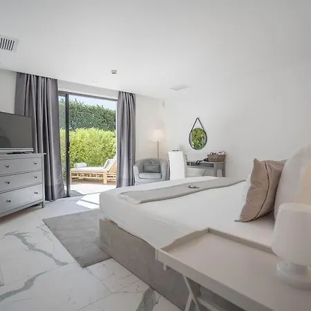 Hotel Le Mandala