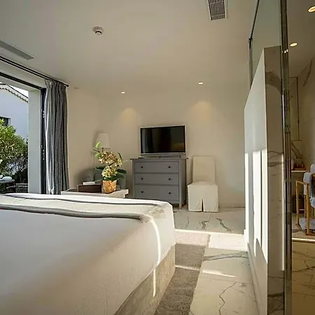 Hotel Le Mandala Saint-Tropez