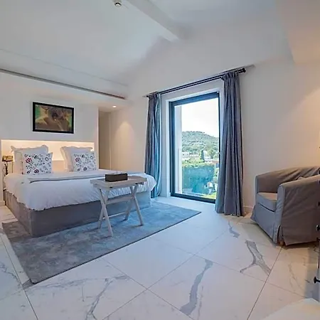 Le Mandala Hotel Saint-Tropez
